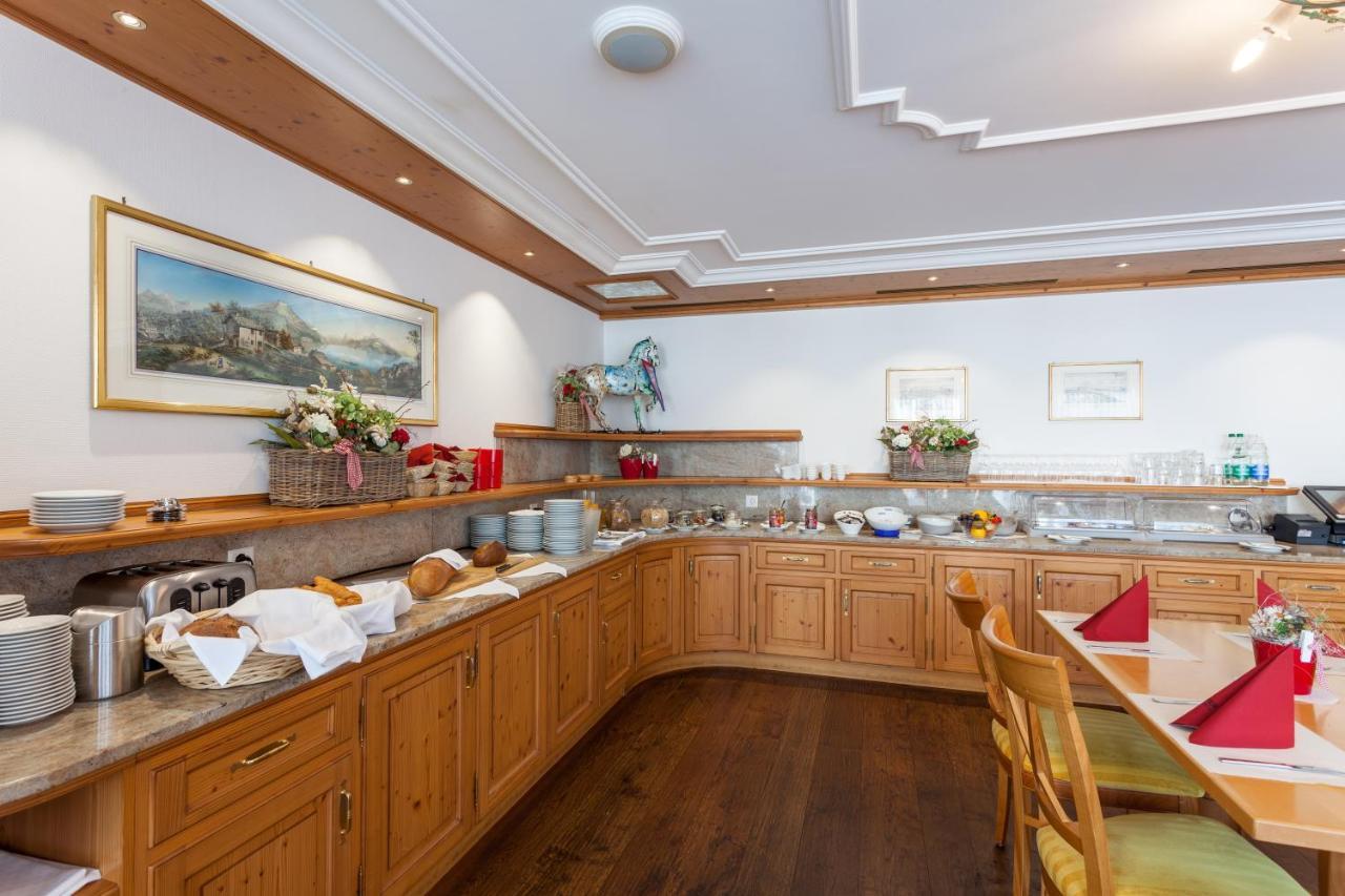 Weisses Roessli Swiss Quality Hotel Бруннен Экстерьер фото