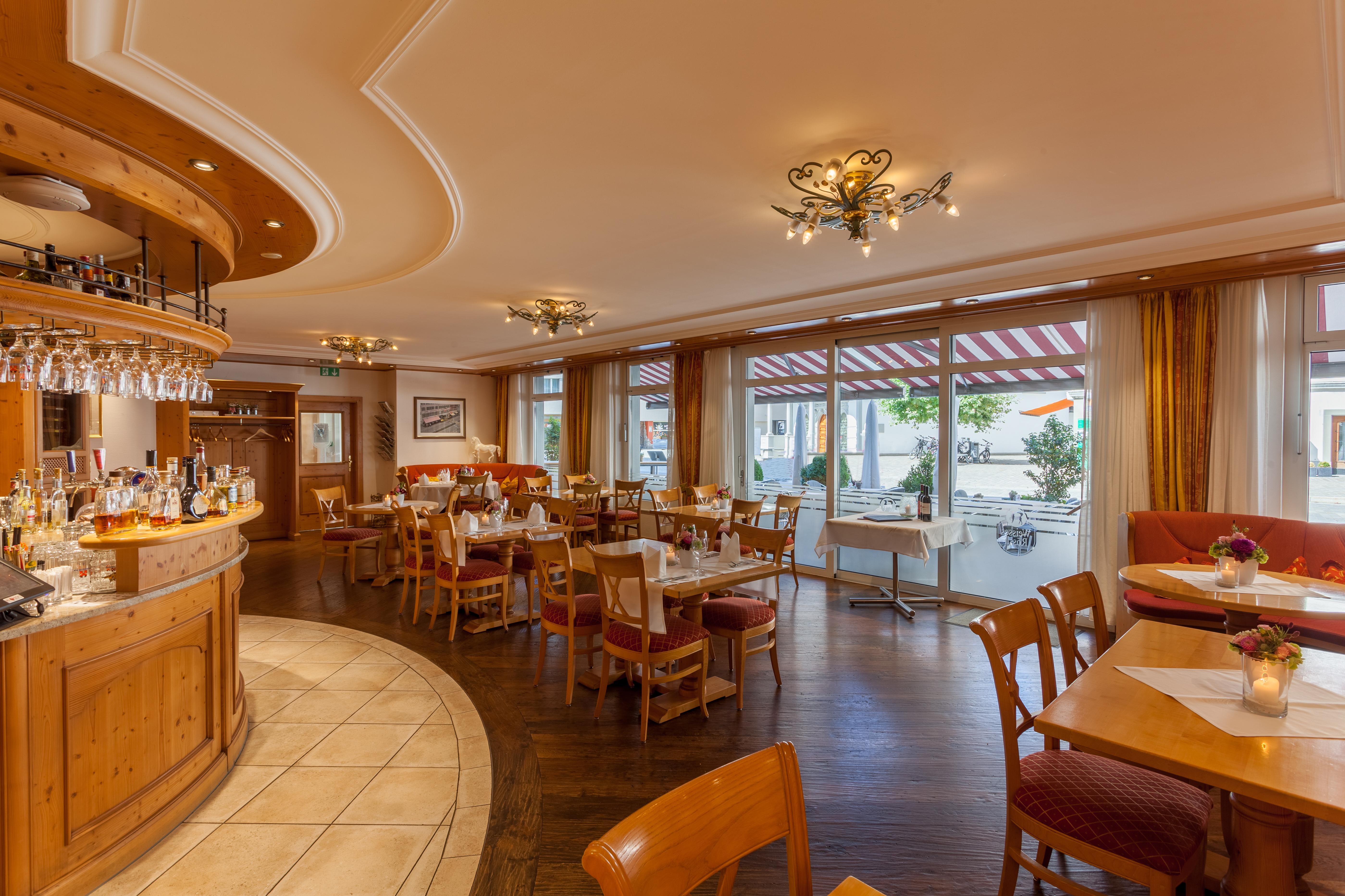 Weisses Roessli Swiss Quality Hotel Бруннен Экстерьер фото
