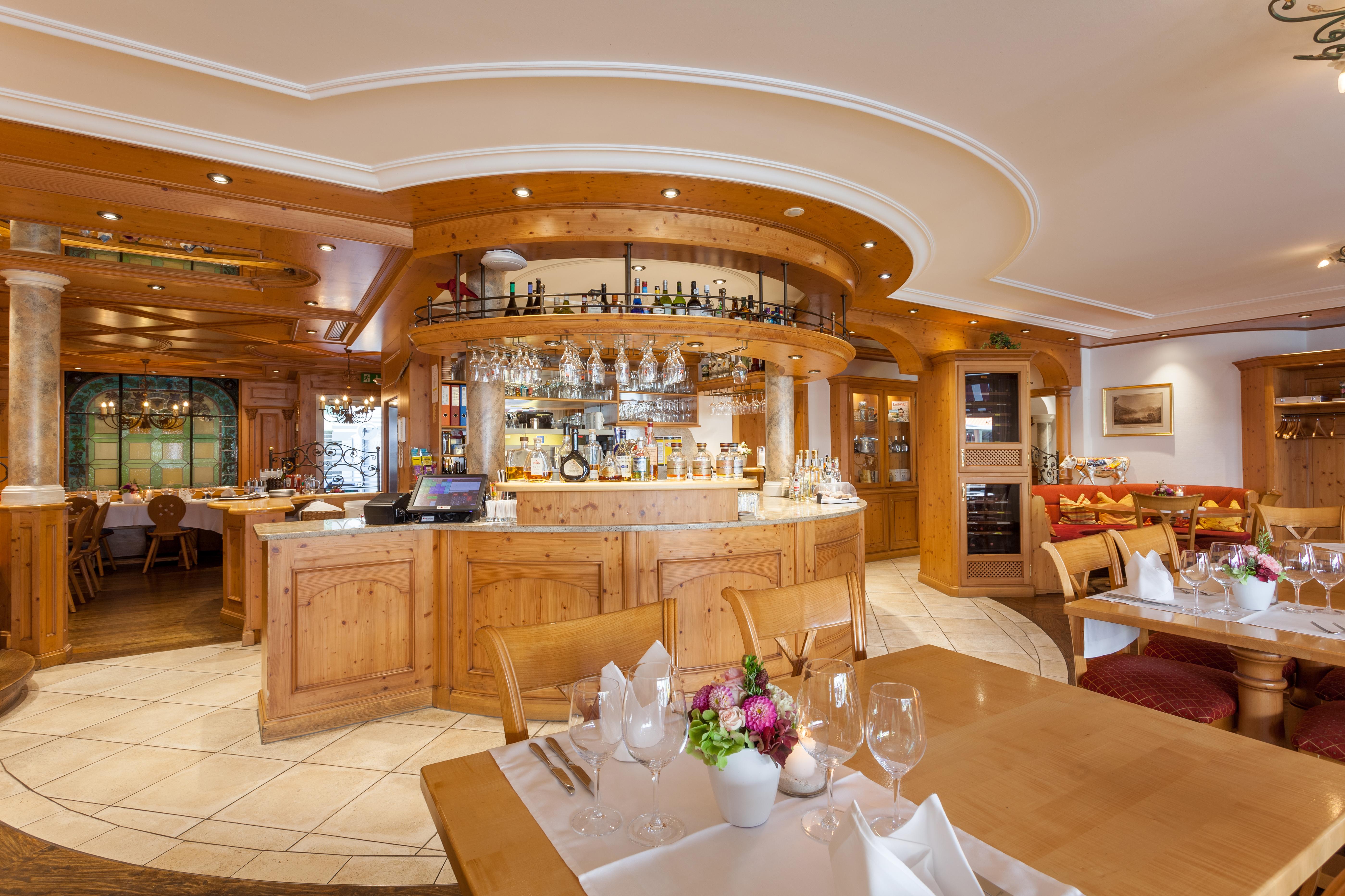 Weisses Roessli Swiss Quality Hotel Бруннен Экстерьер фото