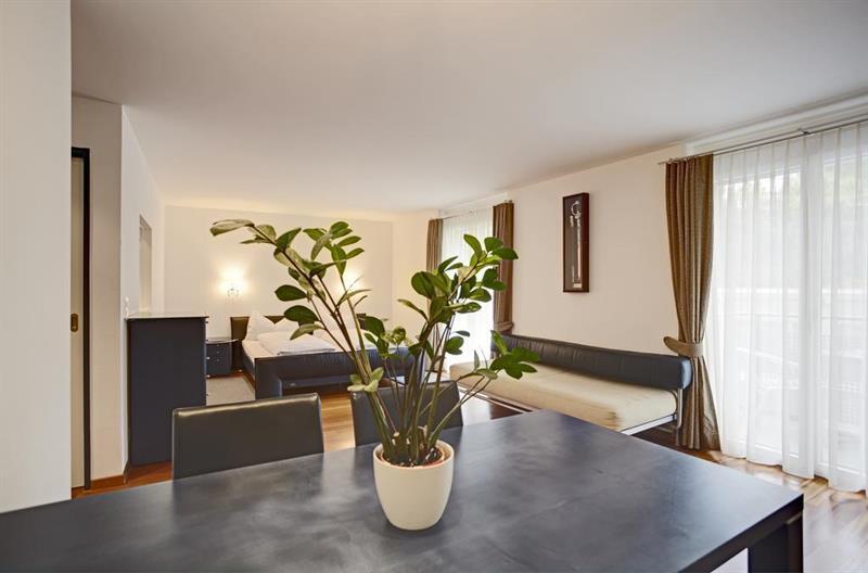 Weisses Roessli Swiss Quality Hotel Бруннен Экстерьер фото